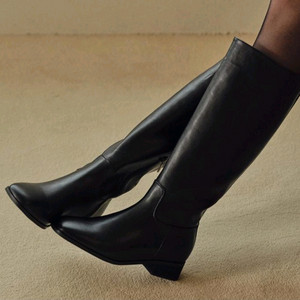 240사이즈 여성 겨울롱부츠 새거팔아요