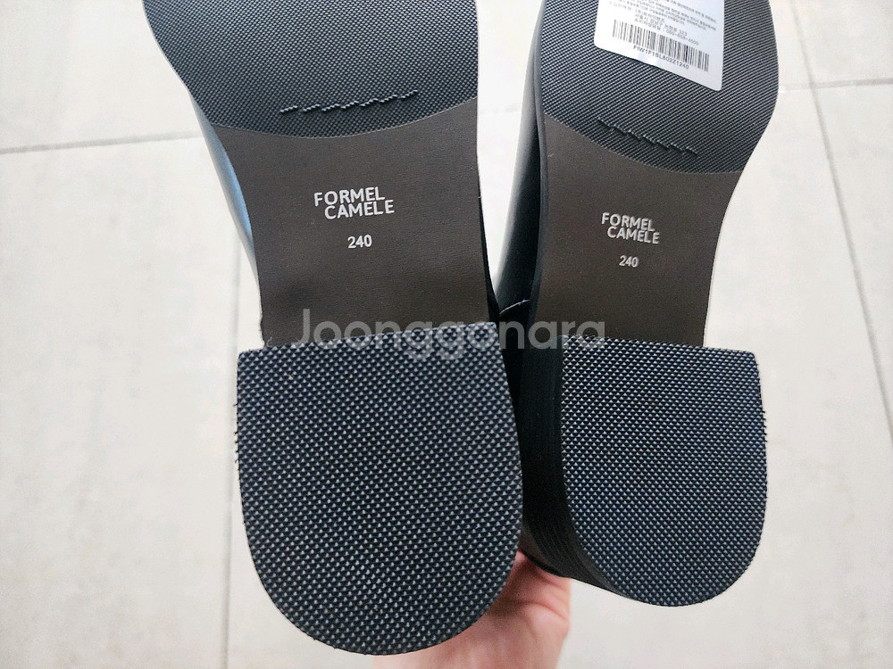 240사이즈 여성 겨울롱부츠 새거팔아요--8