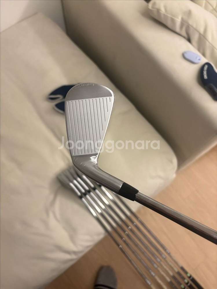 타이틀리스트 T250아이언세트 골프채 팝니다.--3