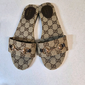 구찌 GG 캔버스 슬리퍼 정품