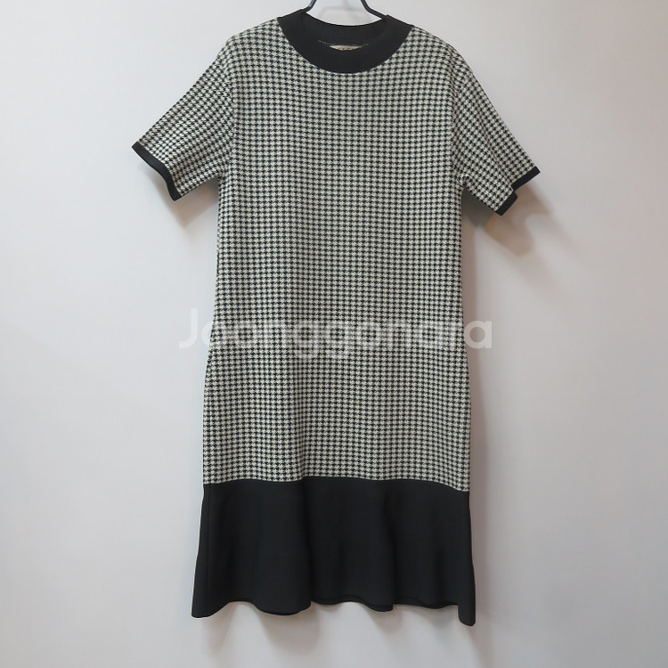 SJSJ 하운드투스 체크 니트 원피스--1