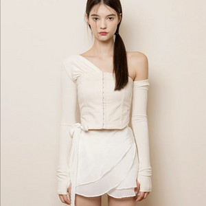 낫유어로즈 모니카탑 m사이즈