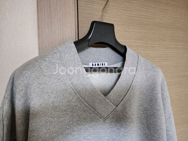 브이넥맨투맨--3