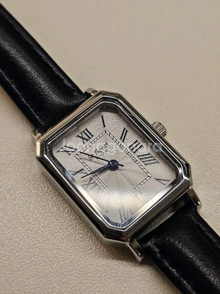 세인트스코트런던 브렌다 레더 워치--1