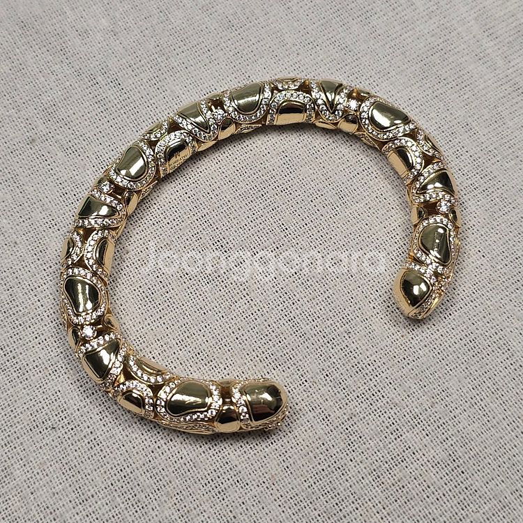 보테가베네타 뱅글 팔찌--2