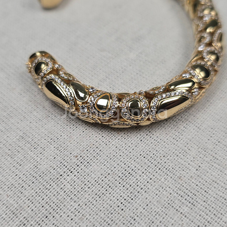 보테가베네타 뱅글 팔찌--4