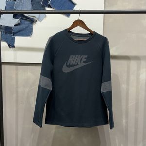 (100) 나이키 테크팩 맨투맨 긴팔티