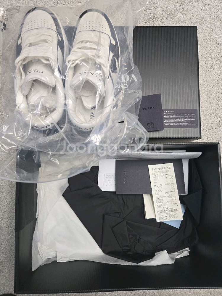 프라다 스니커즈 260--5