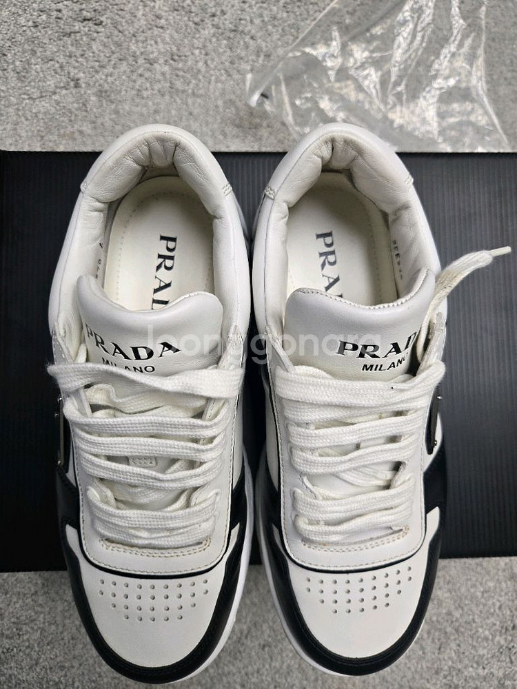 프라다 스니커즈 260--4
