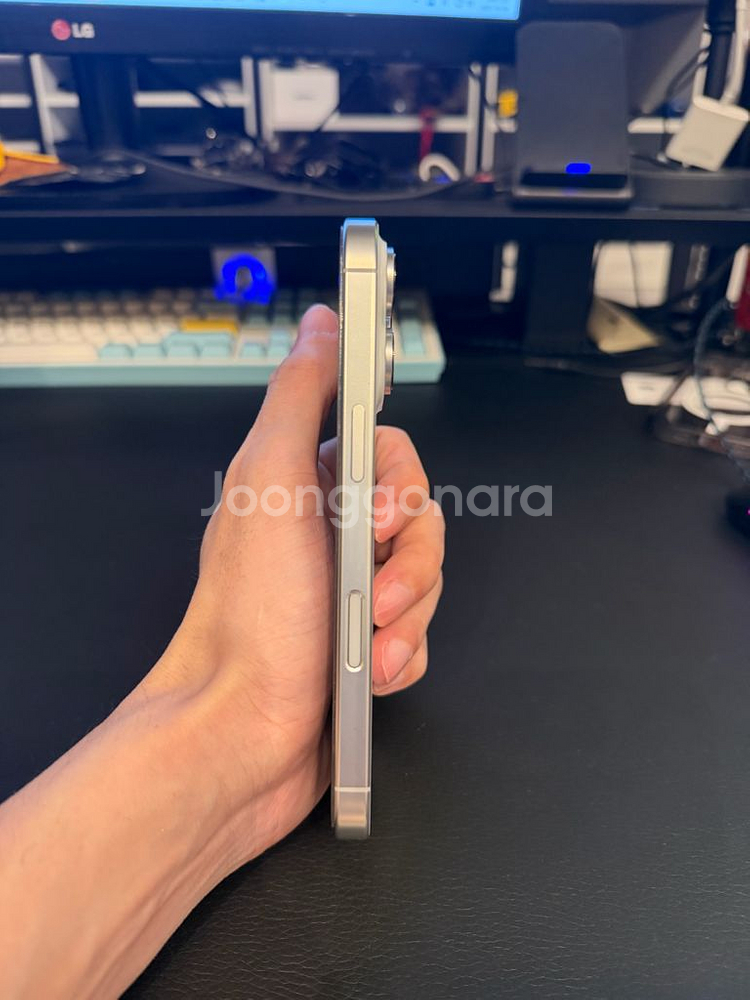 아이폰 16 프로 512GB--10