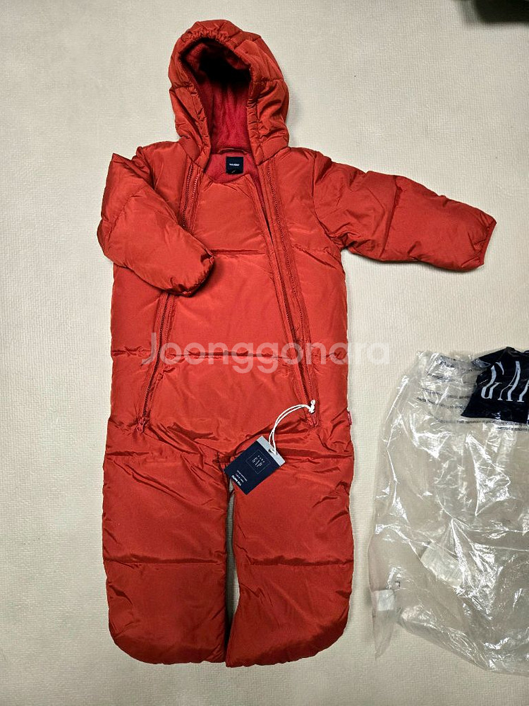 갭 방한 다운 우주복 6~12M--0