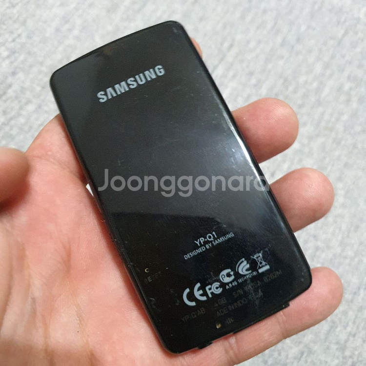 삼성 옙 YEPP YP-Q1 4기가 mp3 부품용--2
