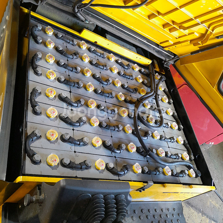 현대 3.5톤 전동지게차 양개식자동발 2단3미터 더블타이어--5