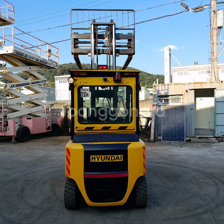 현대 3.5톤 전동지게차 양개식자동발 2단3미터 더블타이어--2