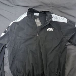 압도 001 바람막이