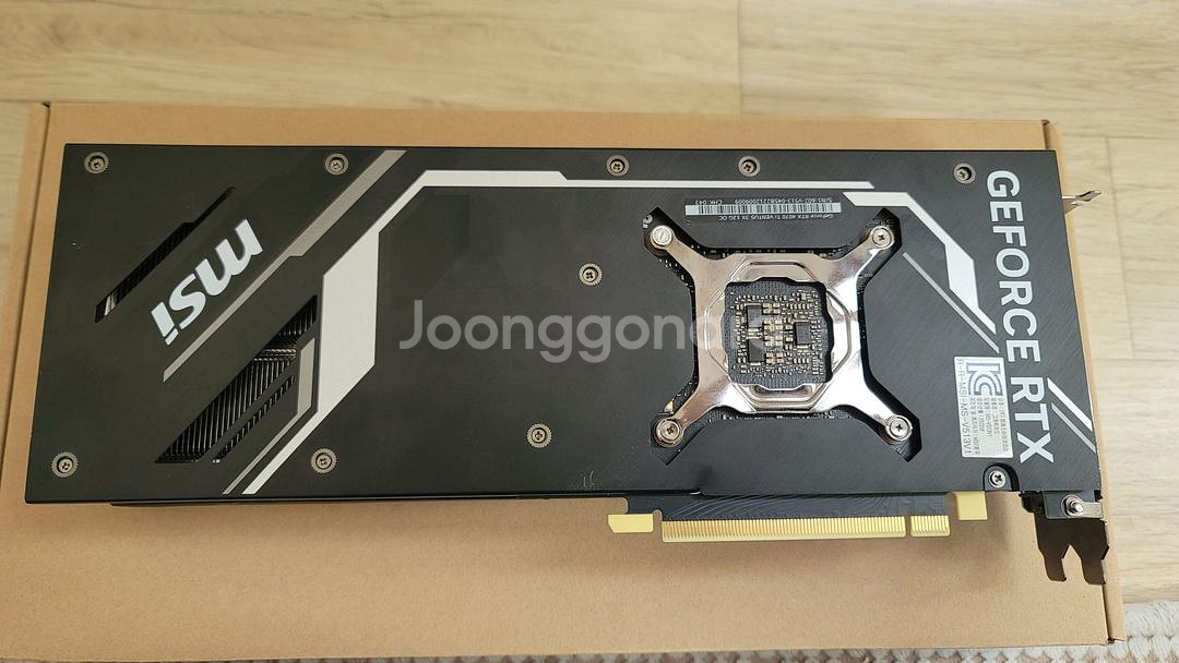 RTX 4070 Ti VENTUS 3X OC MSI--1