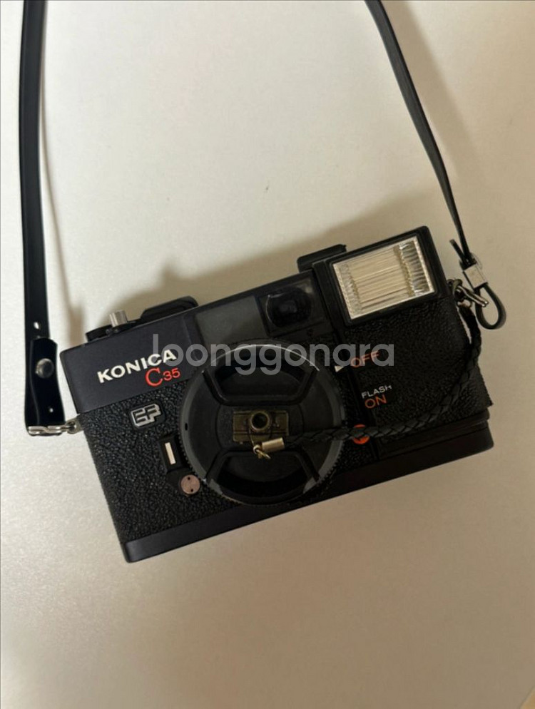 코니카 C35 필름카메라--0