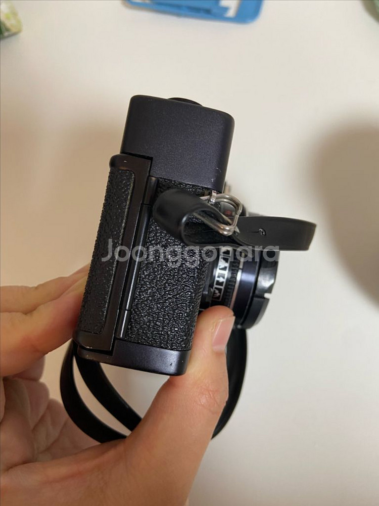 코니카 C35 필름카메라--2