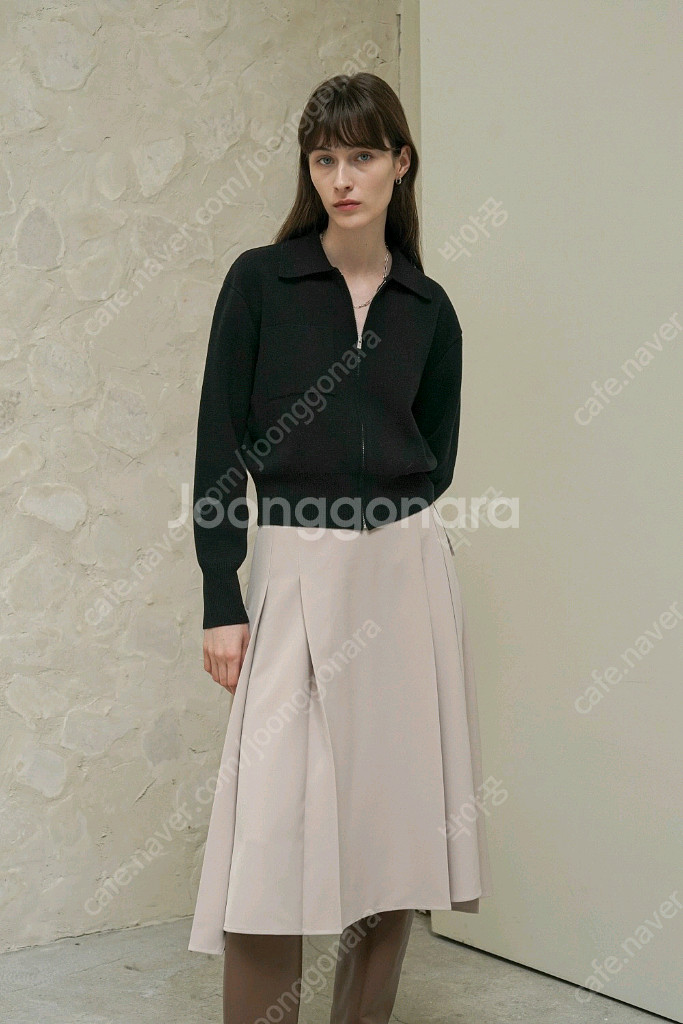 유메르 니드 카라 니트 자켓 블랙--0