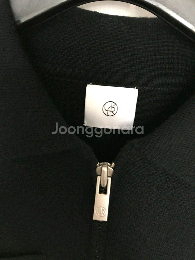 유메르 니드 카라 니트 자켓 블랙--9