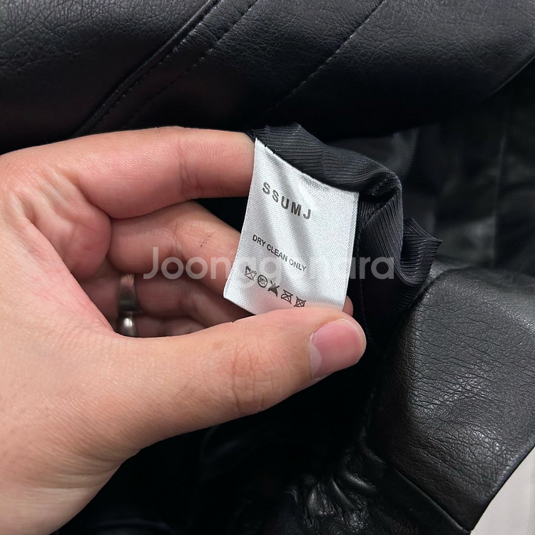 SSUMJ 프리미엄라인 크롭 비건 레더자켓--3