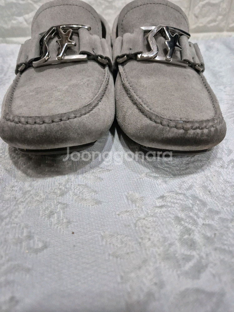 페라가모 SF로고 스웨이드 로퍼--5