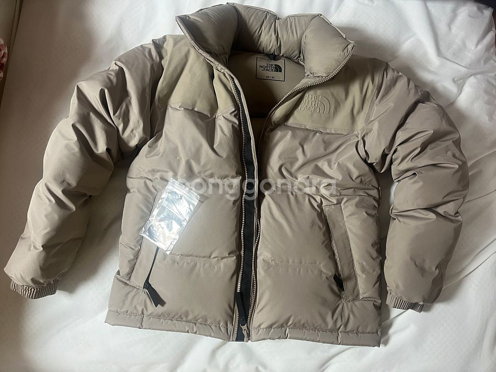 노스페이스 고어 눕시 다운 자켓 베이지 XS--1