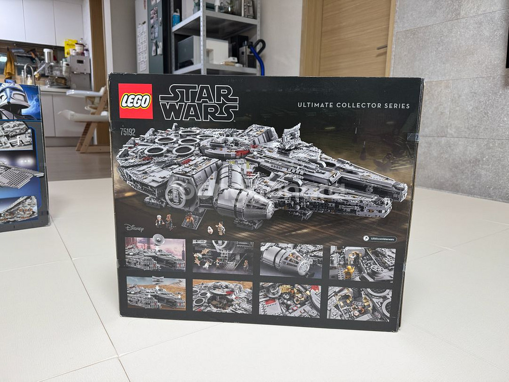 레고 75192 ucs 밀에니엄팔콘 판매합니다--3