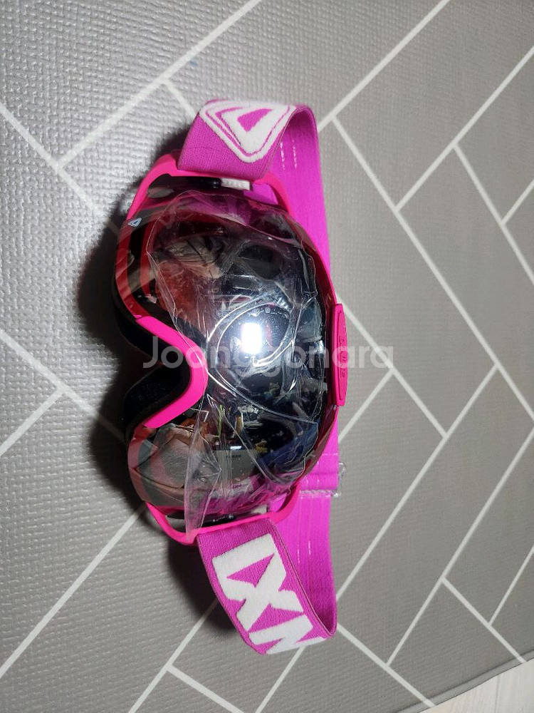 스키 부츠 고글 장갑 모자 일괄--4