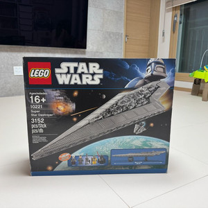 레고 10221 판매합니다