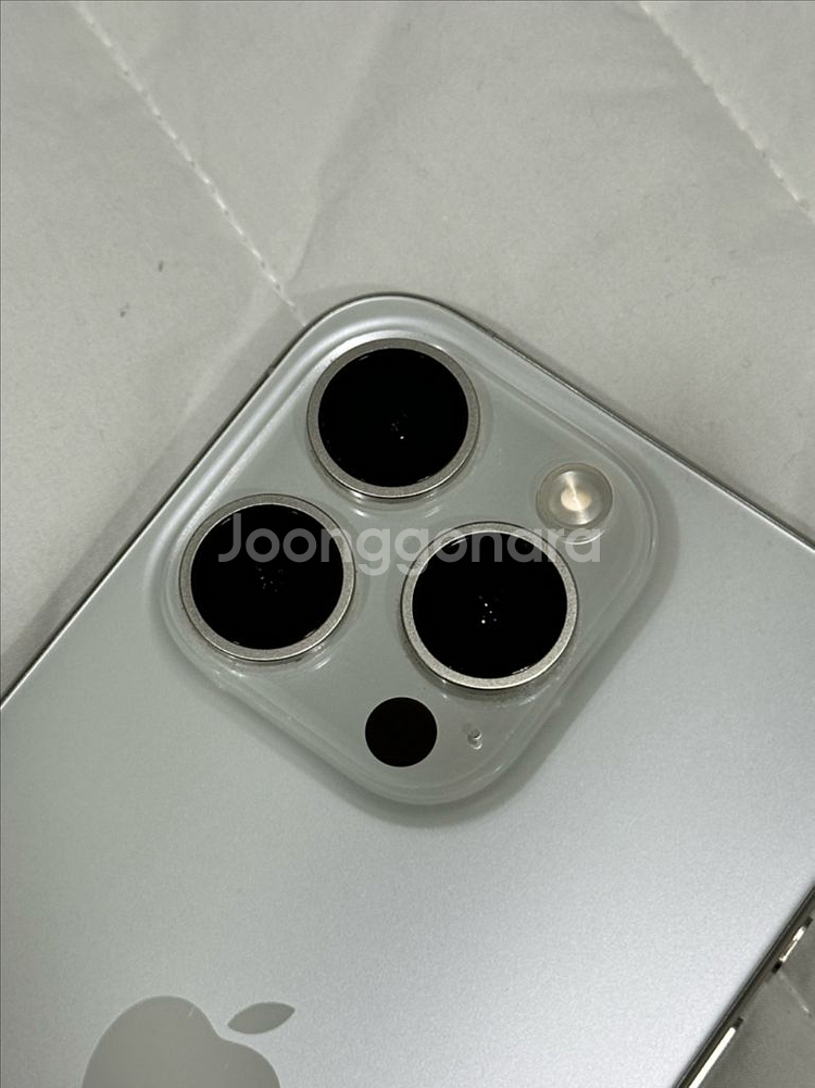 아이폰 15 Pro 256GB, 배터리 100%--4