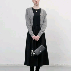 택달린새상품) 제너럴아이디어 에센셜 가디건 그레이m