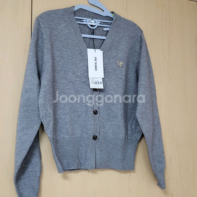 택달린새상품) 제너럴아이디어 에센셜 가디건 그레이m--4
