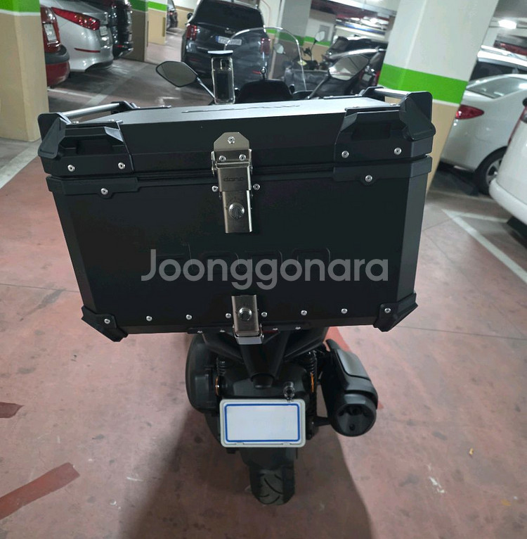 야마하 XMAX 300 2025--2