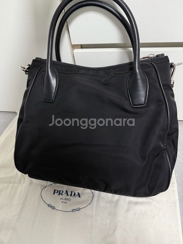 프라다 블랙 테수토 나일론 비텔로 숄더백--2