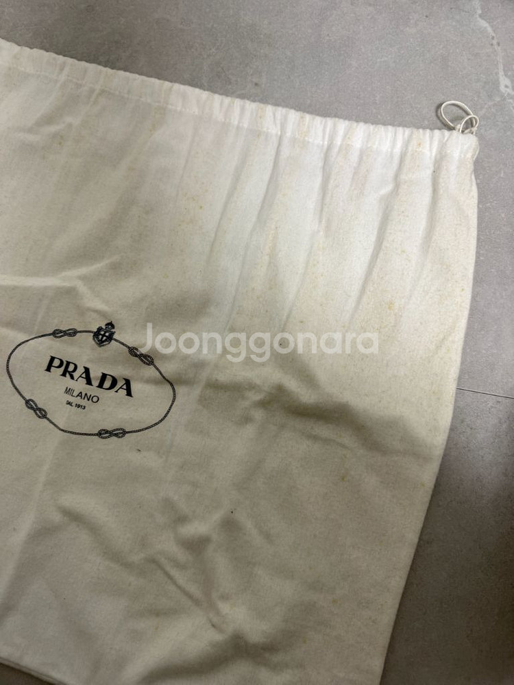 프라다 블랙 테수토 나일론 비텔로 숄더백--5