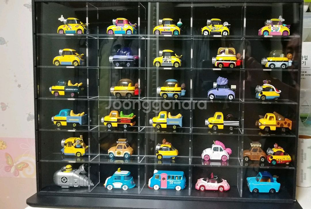 토미카 미니언즈,도라에몽+액자세트팝니다--0