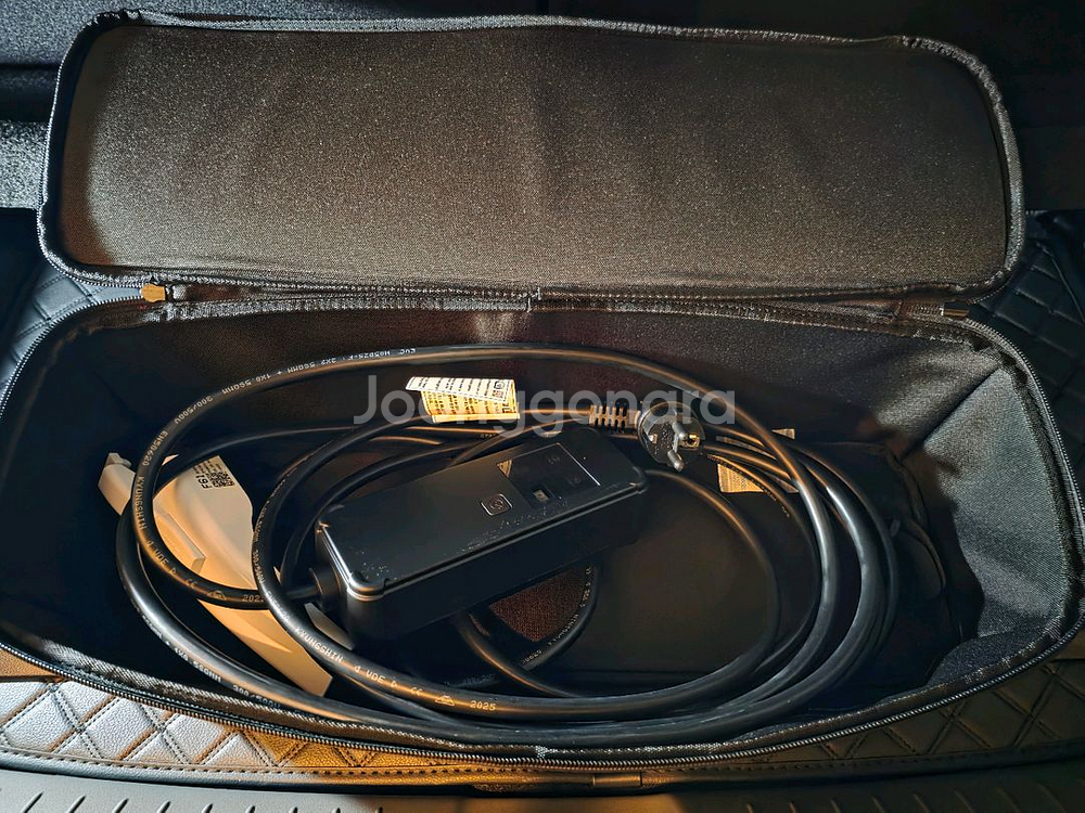 전기차 가정용 충전기--1