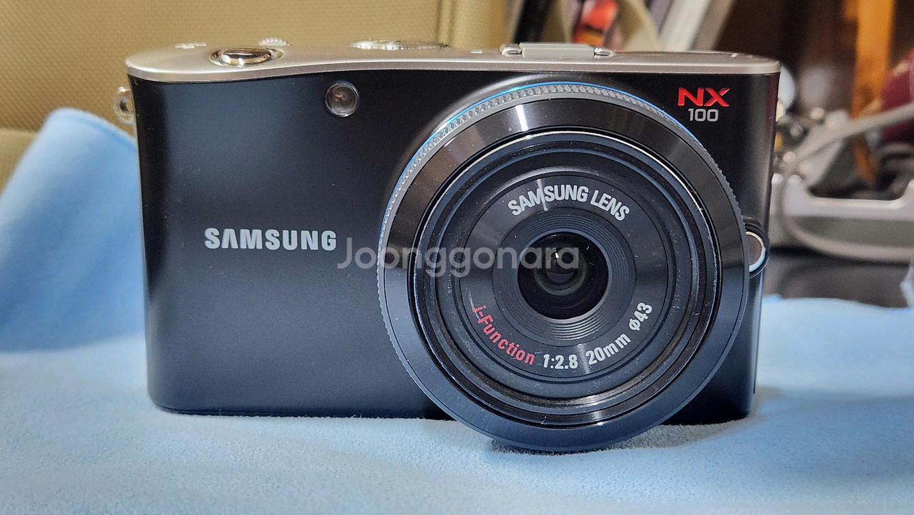 삼성 NX100 + 20mm + 20-55mm--0