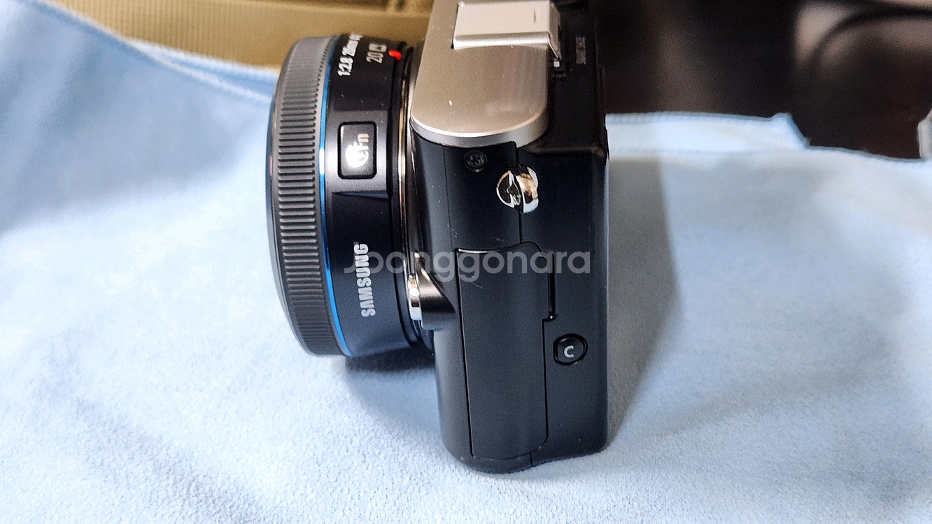 삼성 NX100 + 20mm + 20-55mm--3