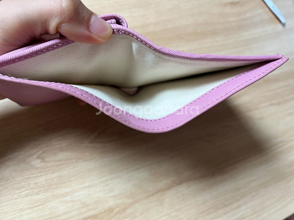 비비안웨스트우드 반지갑--2