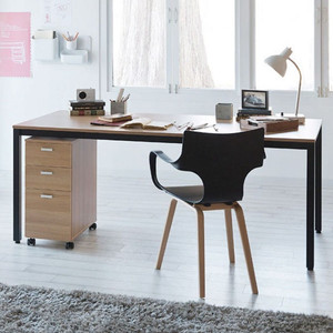 두닷 콰트로 데스크 1800x800 책삳 팝니다.