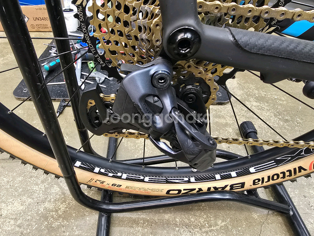 몬드래커 포디엄RR 카본 MTB자전거 M사이즈--5