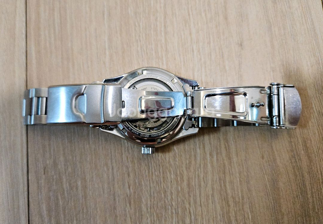 세이코 오픈하트 블랙 손목시계--7