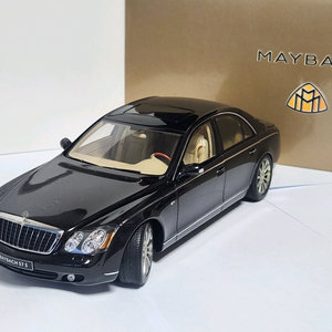 오토아트 마이바흐 57s 검정