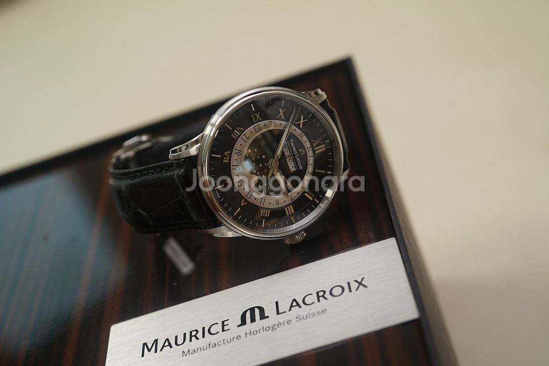 오메가 드빌 18k 콤비/모리스 라끄로와 문페이즈--6