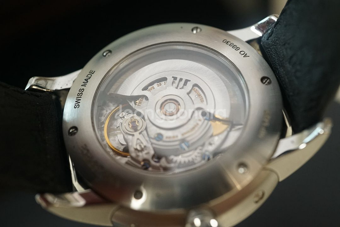 오메가 드빌 18k 콤비/모리스 라끄로와 문페이즈--7