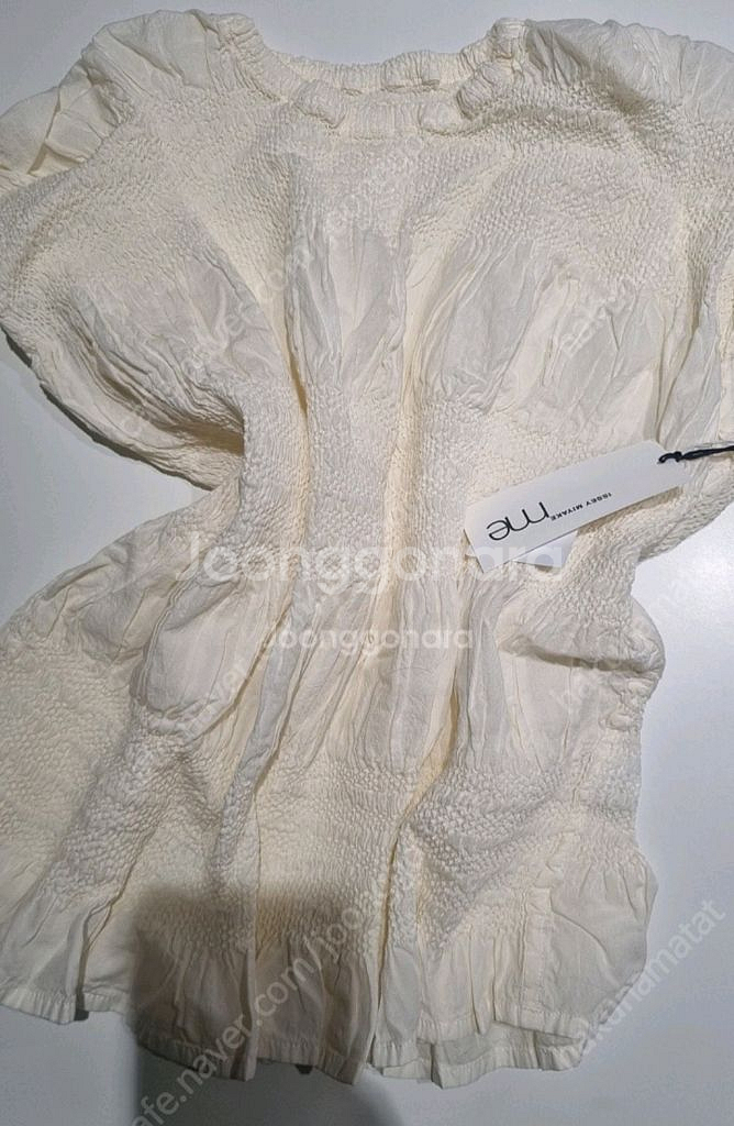 미 이세이미야케 플리츠플리즈 슈링크 탑 오프화이트 새상품--1