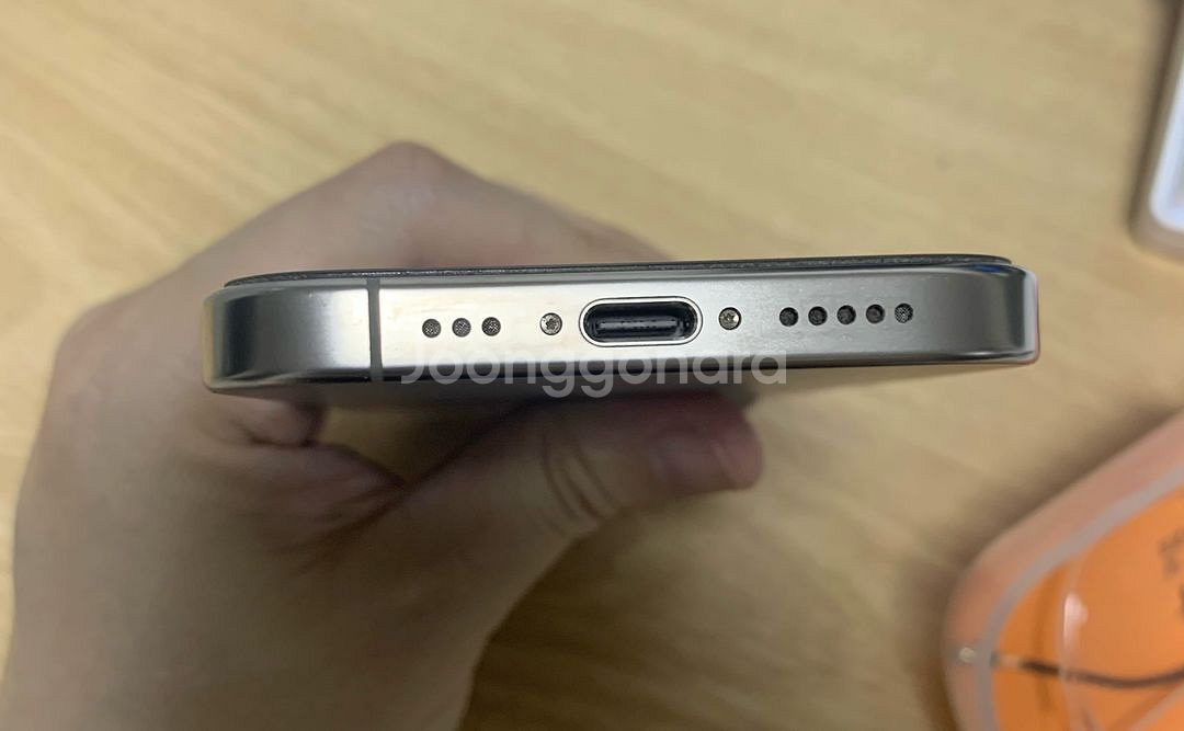 아이폰 16 프로 내추럴티타늄 128gb 자급제--5