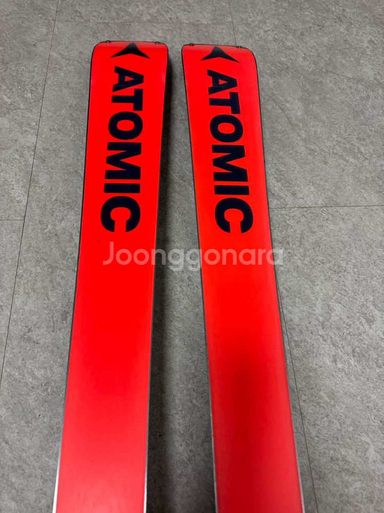 22/23 아토믹 레드스터 S8i 스키 판매합니다--7